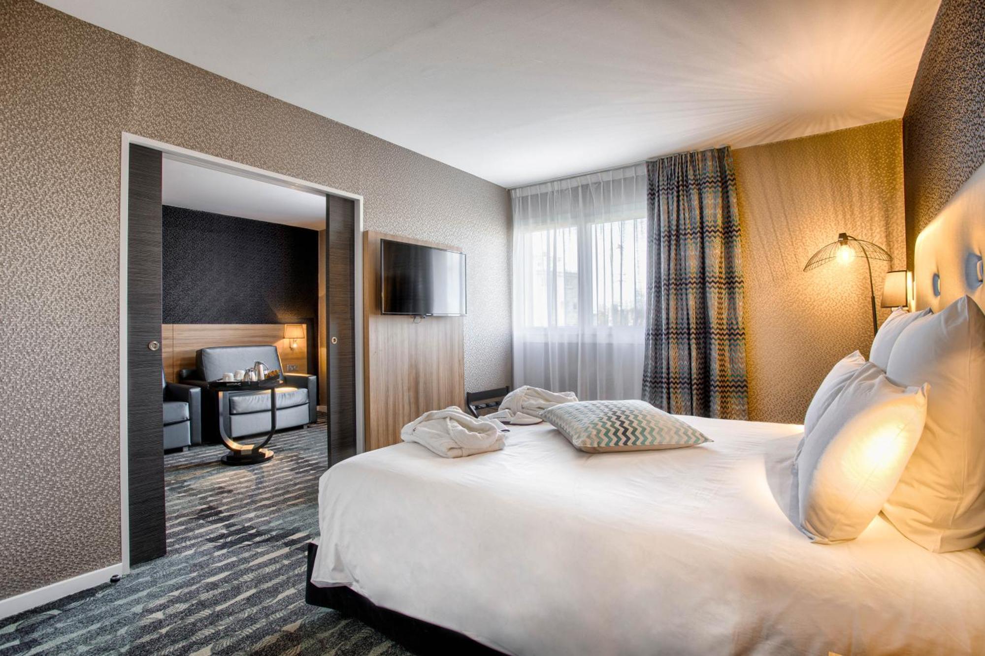 Mercure Cabourg Hotel & Spa Exterior photo